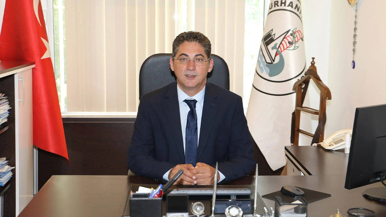 CHP'li Burhaniye Belediye Başkan Yardımcısı Oktay Erbalaban istifa etti