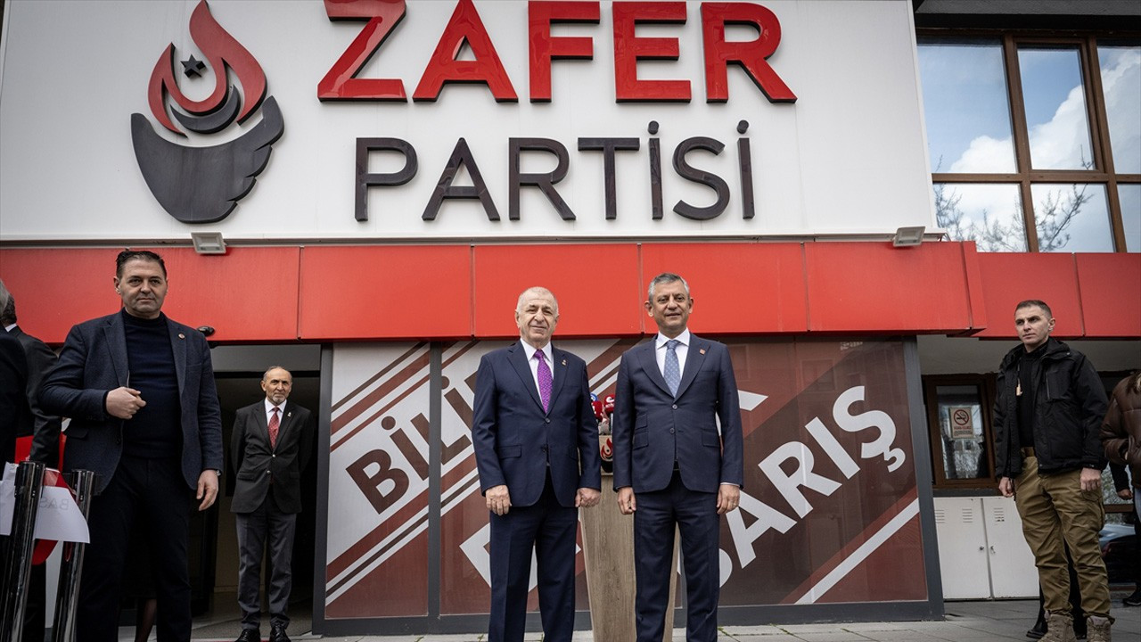 CHP Genel Başkanı Özel, Zafer Partisi Genel Başkanı Özdağ'ı ziyaret etti