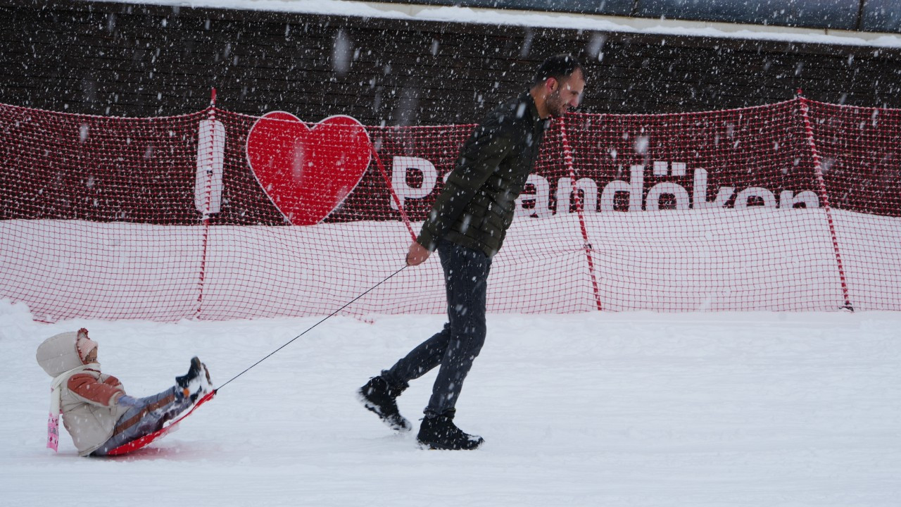 Palandöken'de kayak sezonu 30 Nisan'a kadar uzatıldı