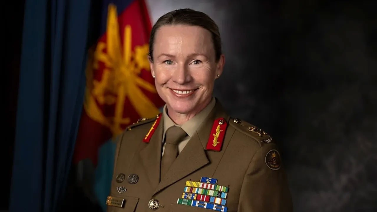 Avustralya'da ilk kez Ordu Komutanlığı görevine kadın atanacak