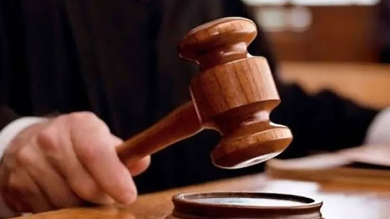 CHP'nin otobüs şoförü 7 ay 15 gün hapis cezasına çarptırıldı