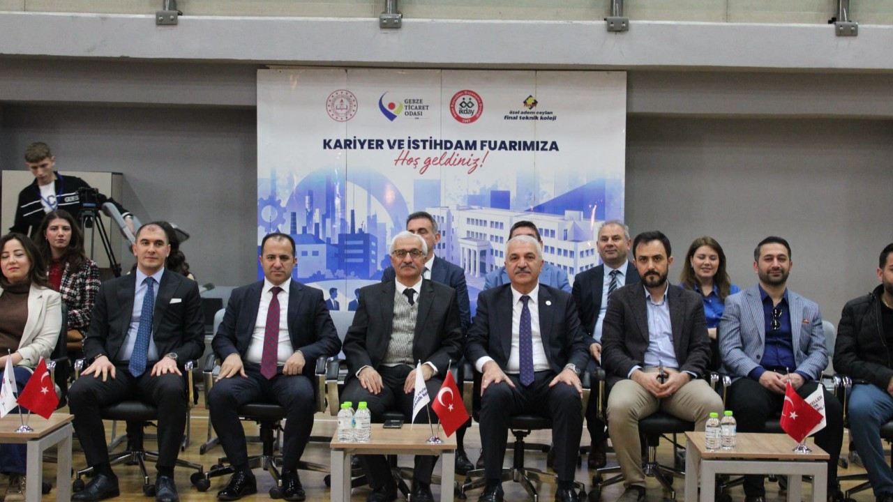 Özel Adem Ceylan Final Teknik Koleji’nde 4. Kariyer ve İstihdam Fuarı gerçekleşti