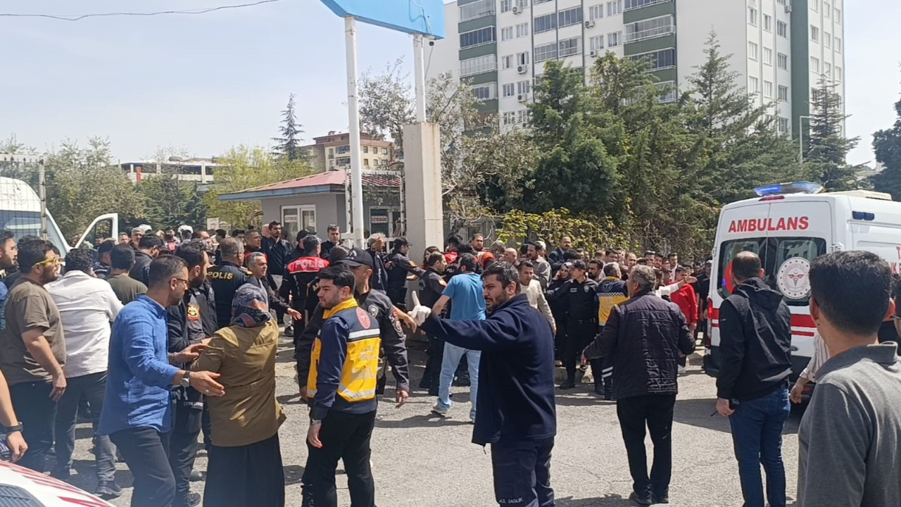 Kahramanmaraş'taki okul saldırısı: Şiddet görüntülerini yayan 63 hesap hakkında inceleme başlatıldı