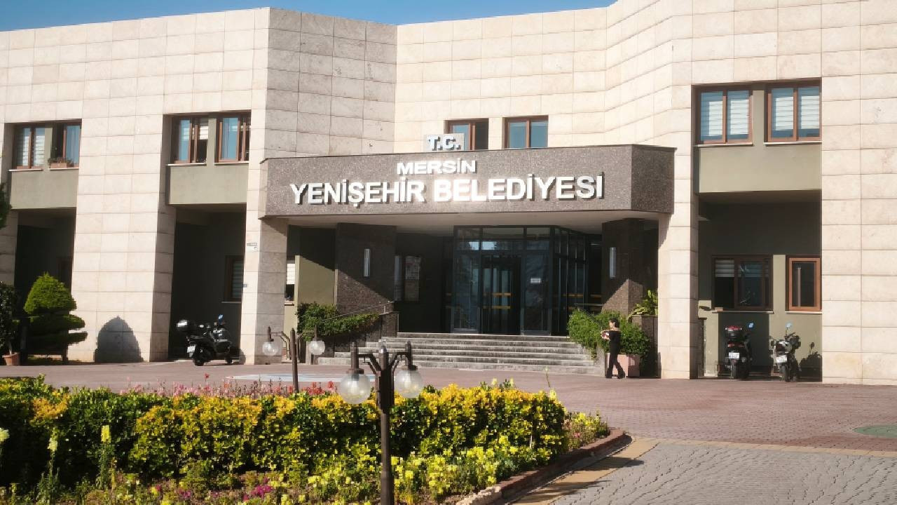 Mersin'de Yenişehir Belediyesi'ne 'rüşvet' ve 'ihaleye fesat’ operasyonu: 12 tutuklama