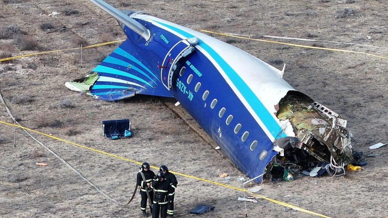 Rusya, Azerbaycan'a düşürülen AZAL uçağı için tazminat ödeyecek