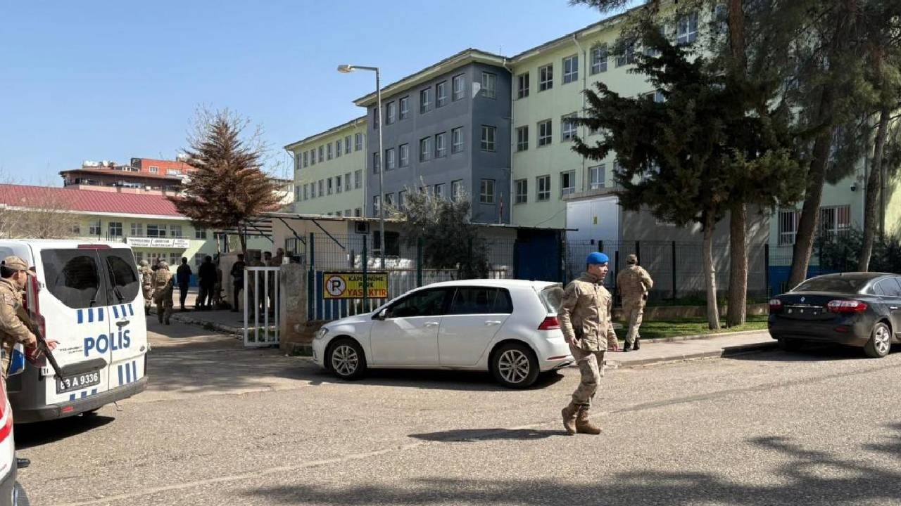 Şanlıurfa'da okula düzenlenen silahlı saldırı: 16 şüpheli gözaltına alındı