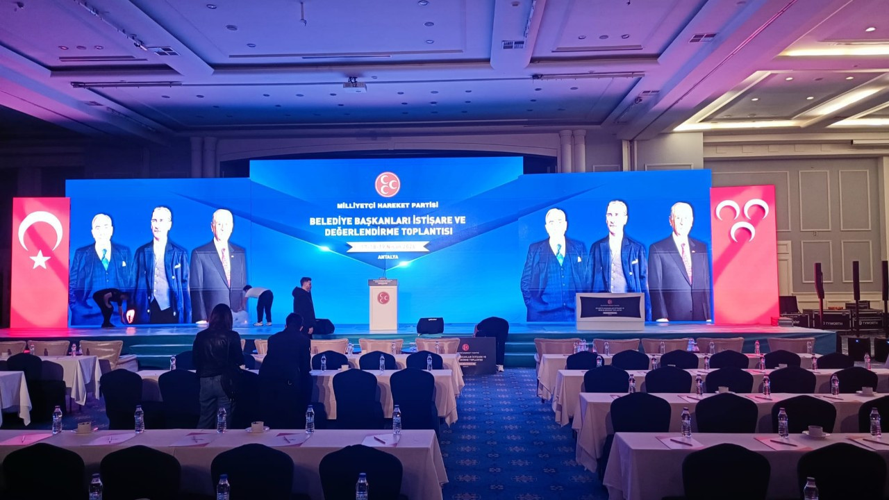 MHP’nin belediye başkanları kampı başladı