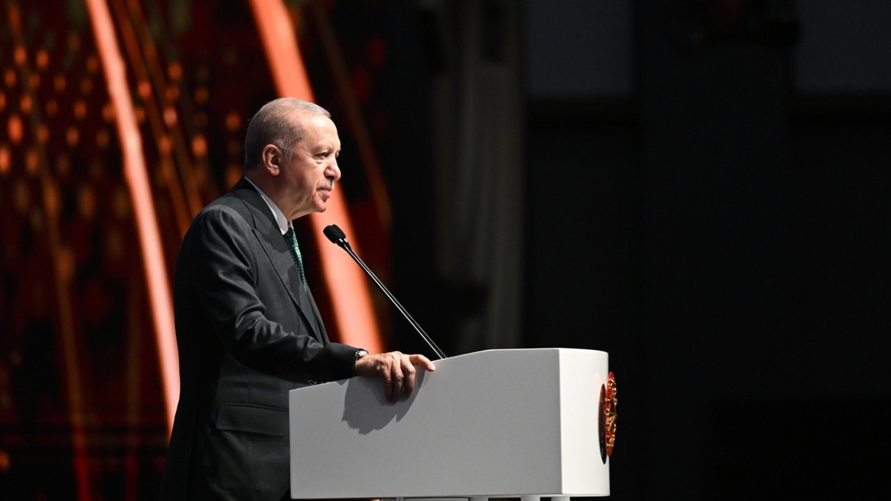 Cumhurbaşkanı Erdoğan'ın Antalya Diplomasi Forumu'ndaki konuşması 3 dilde kitaplaştırıldı