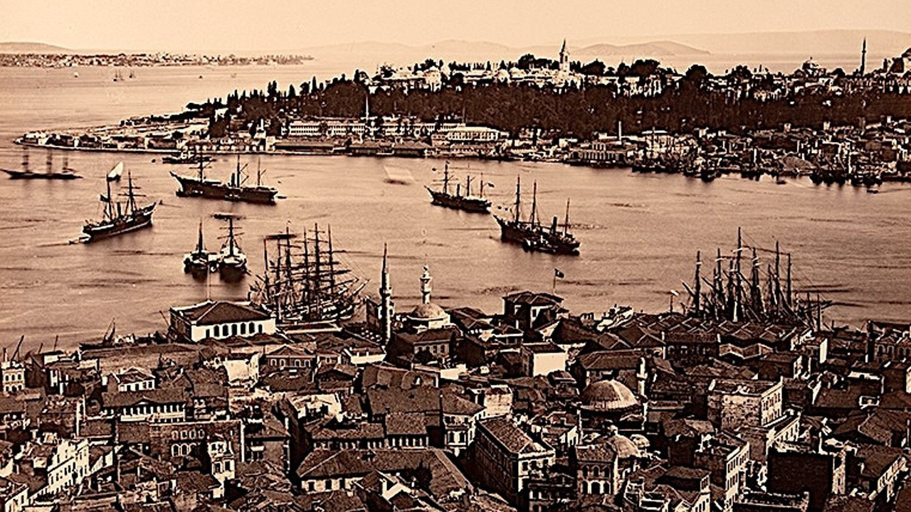 Zamanın camından İstanbul: Bir albümden şehre bakmak