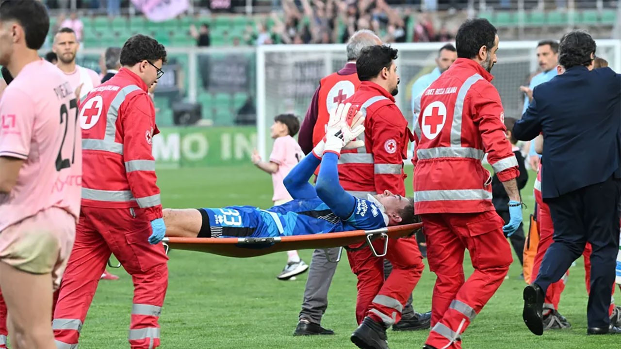 ABD'li kaleci Jonathan Klinsmann'ın maçta boynu kırıldı