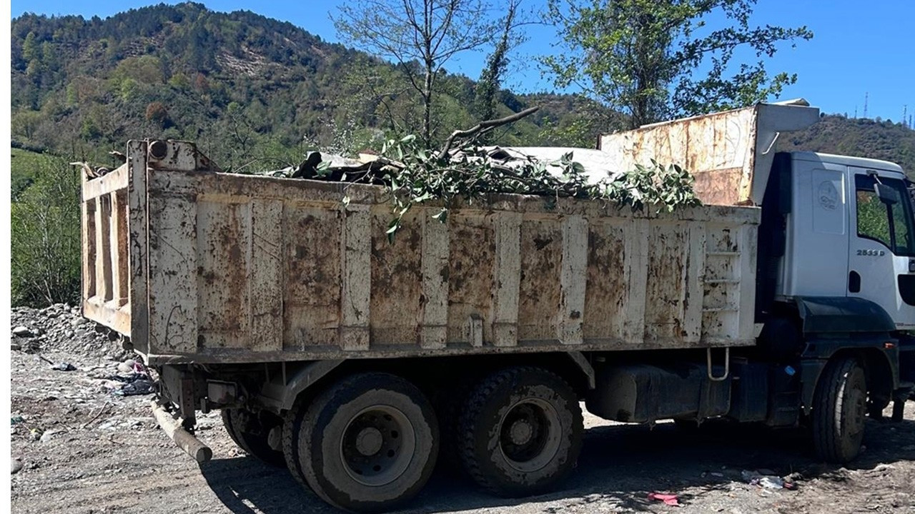 Açık alana çöp döken Fındıklı Belediyesine 2,3 milyon lira ceza uygulandı