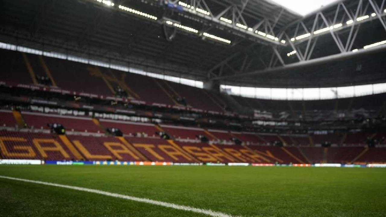 RAMS Park'ta 17. Galatasaray - Fenerbahçe derbisi