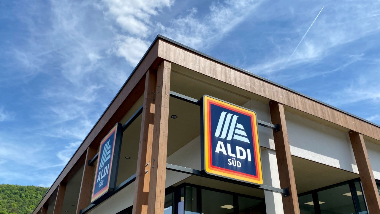 Aldi Süd'den 1250 kişiyi işten çıkarma kararı