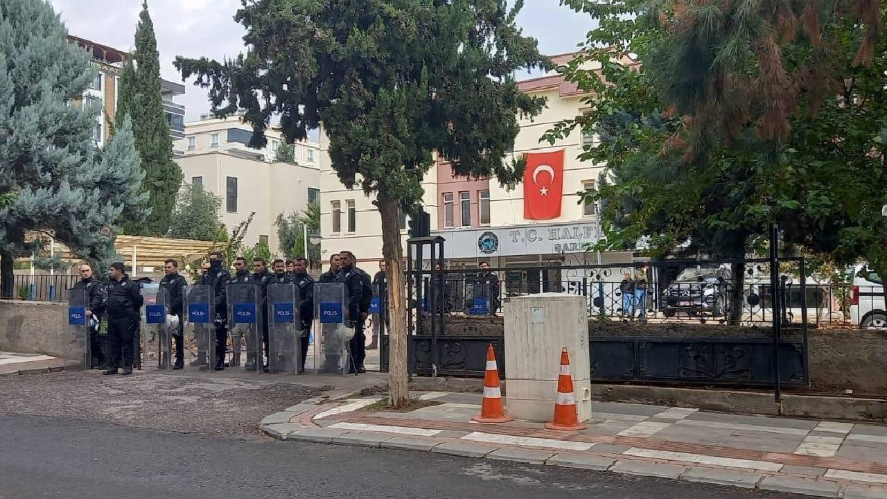 Halfeti Belediyesi'ne operasyonda aralarında eski belediye başkanının da olduğu 29 tutuklama