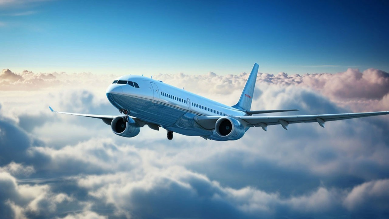 Hindistan'da havayollarından, yakıt vergisi indirimi uygulanmazsa operasyonların duracağı uyarısı