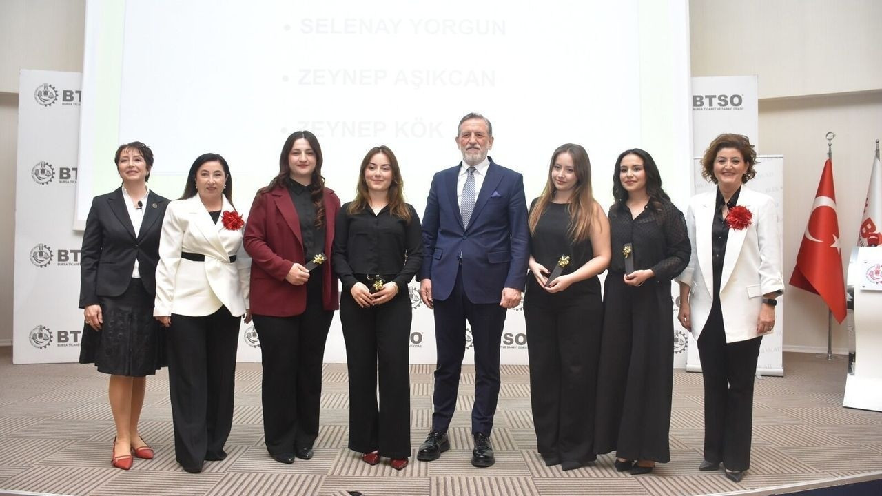 BUİKAD, genç kadınlara kariyer köprüsü kurdu