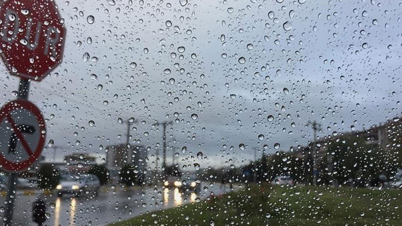 Gaziantep'in 4 ilçesinde hava koşulları nedeniyle okullarda eğitime ara verildi