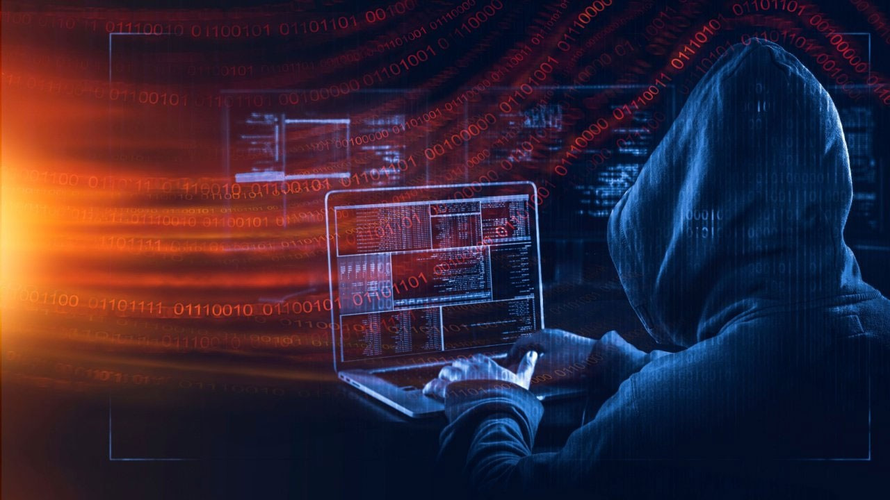 İranlı hackerlar ABD donanmasında görev yapan 400 subayın bilgilerini ele geçirdi
