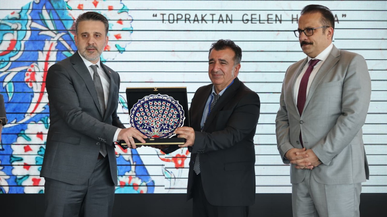 Anadolu’nun seramik kültürü Bursa’da konuşuldu