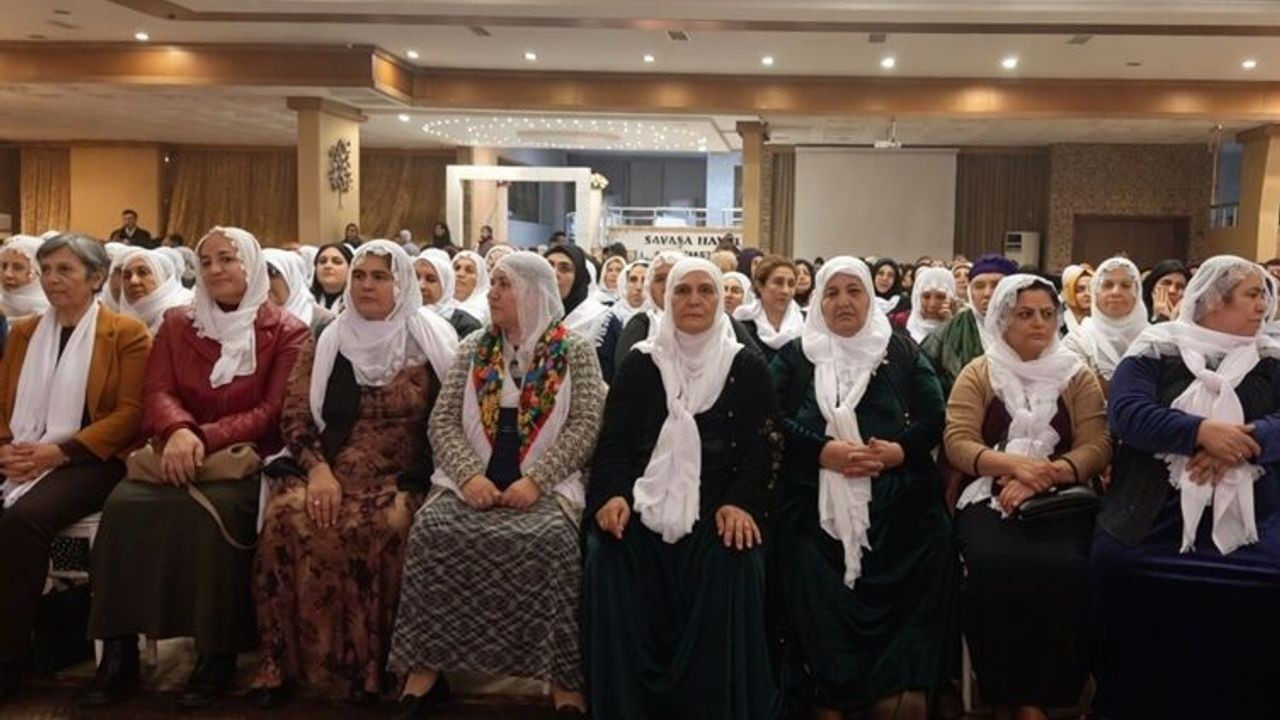 Barış Anneleri, Öcalan ile görüşmek için başvuru yaptı