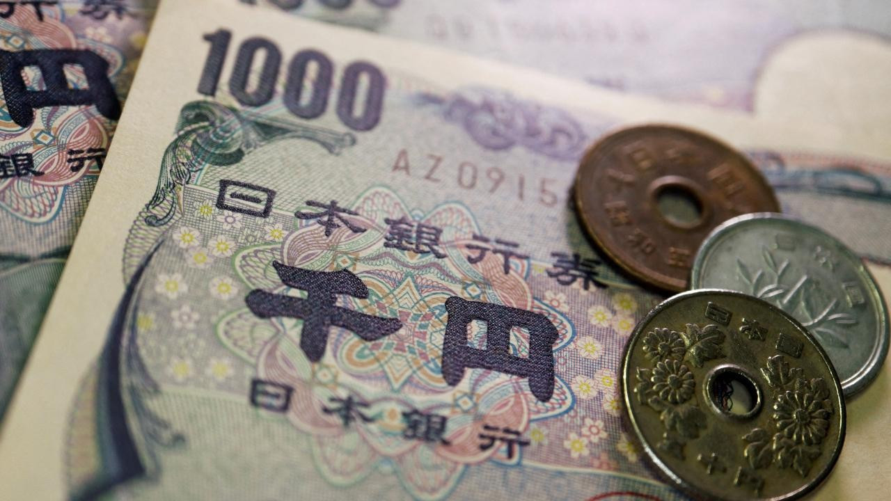 Japonya'da reel ücretler mart ayında üst üste üçüncü kez yükseldi