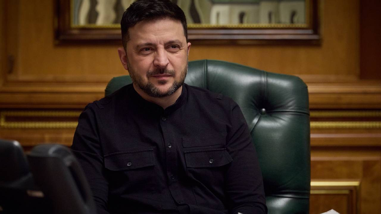 Zelenskiy'den anlaşma için görüşebileceğini söyleyen Putin'e yanıt