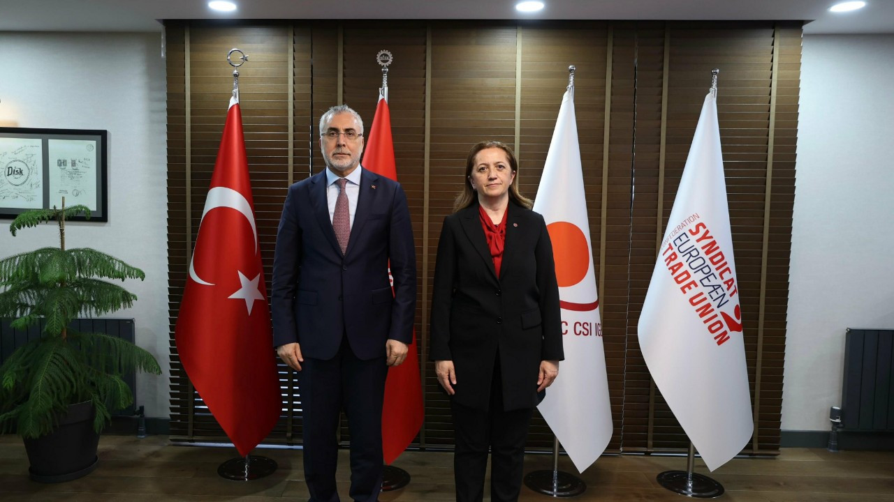 Bakan Işıkhan'dan DİSK Genel Başkanı Çerkezoğlu'na ziyaret