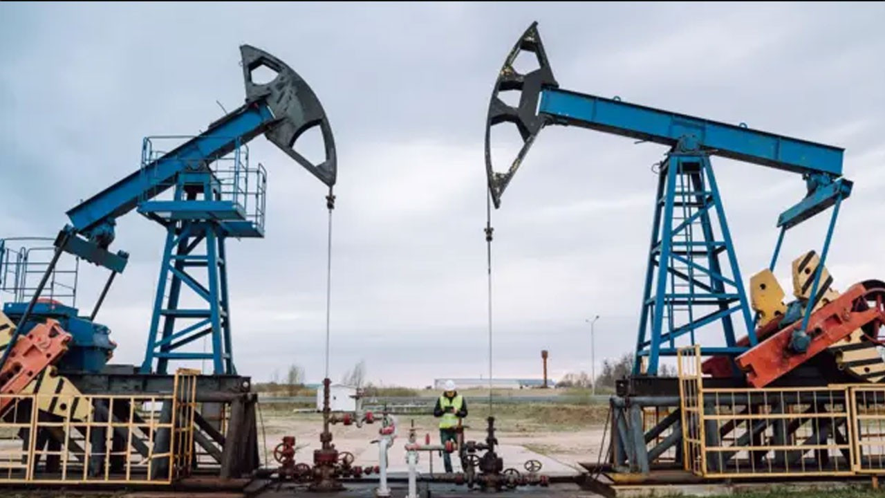ABD'den en kırılgan ülkelerin Rus petrolüne erişebilmesine izin: 30 günlük geçici lisans verilecek