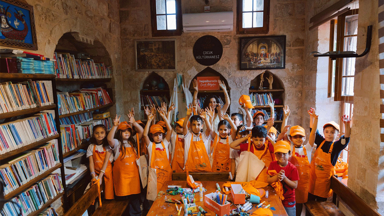 Hepsiburada, 7. Mardin Bienali’nde çocukları ve ge…