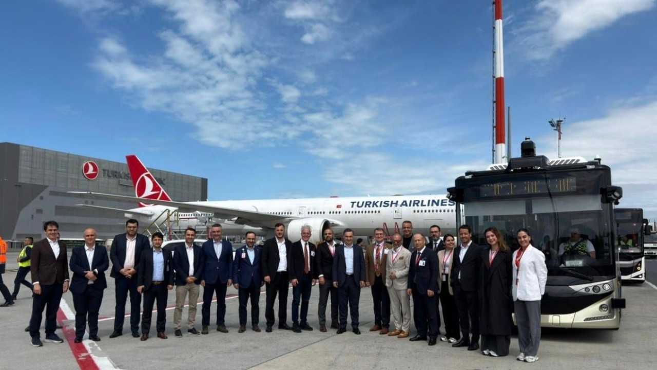 THY, İstanbul Havalimanı’nda “otonom otobüs testi” yaparak ilki gerçekleştirdi