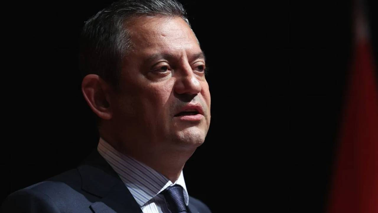 CHP Genel Başkanı Özel'den 19 Mayıs mesajı: 'Cumhuriyet ateşi sönmez'