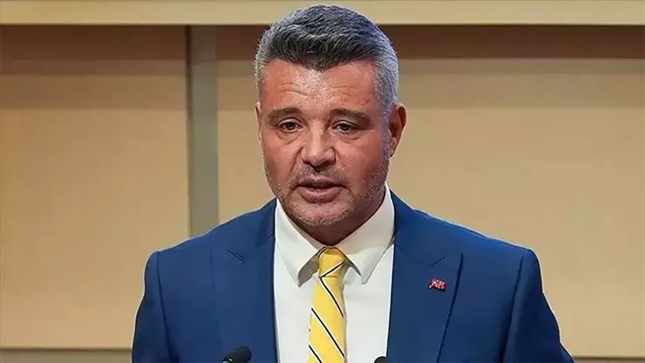 Fenerbahçe Başkanı Sadettin Saran'dan ayrılık açıklaması