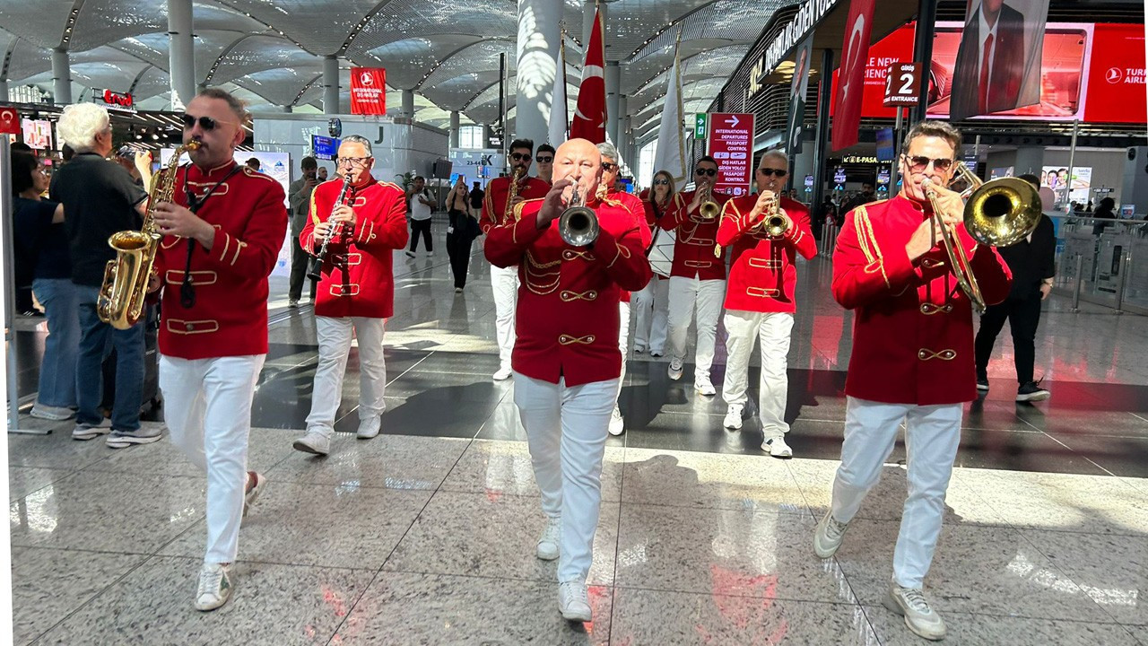 İstanbul Havalimanı’nda 19 Mayıs coşkusu