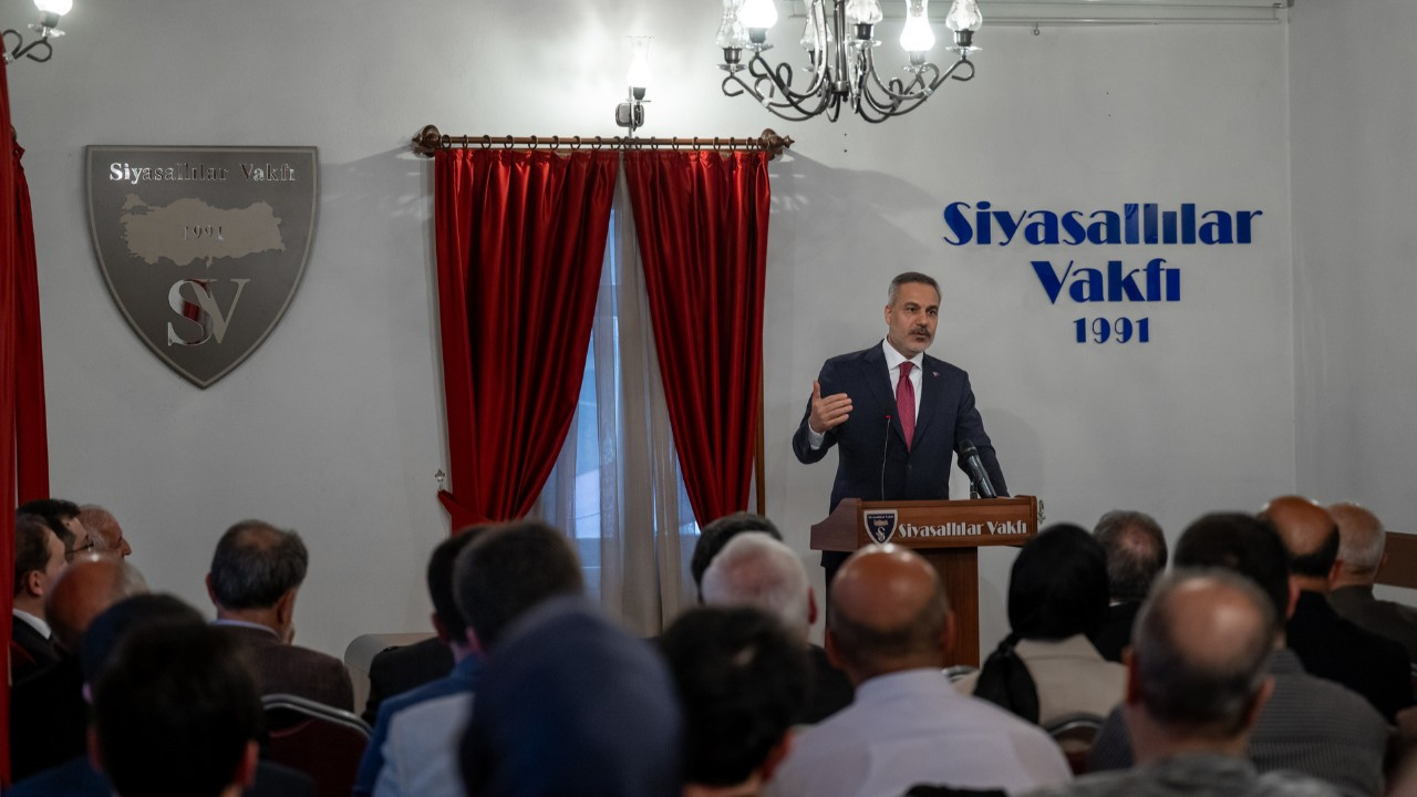 Bakan Fidan'dan Siyasallılar Vakfı'na ziyaret