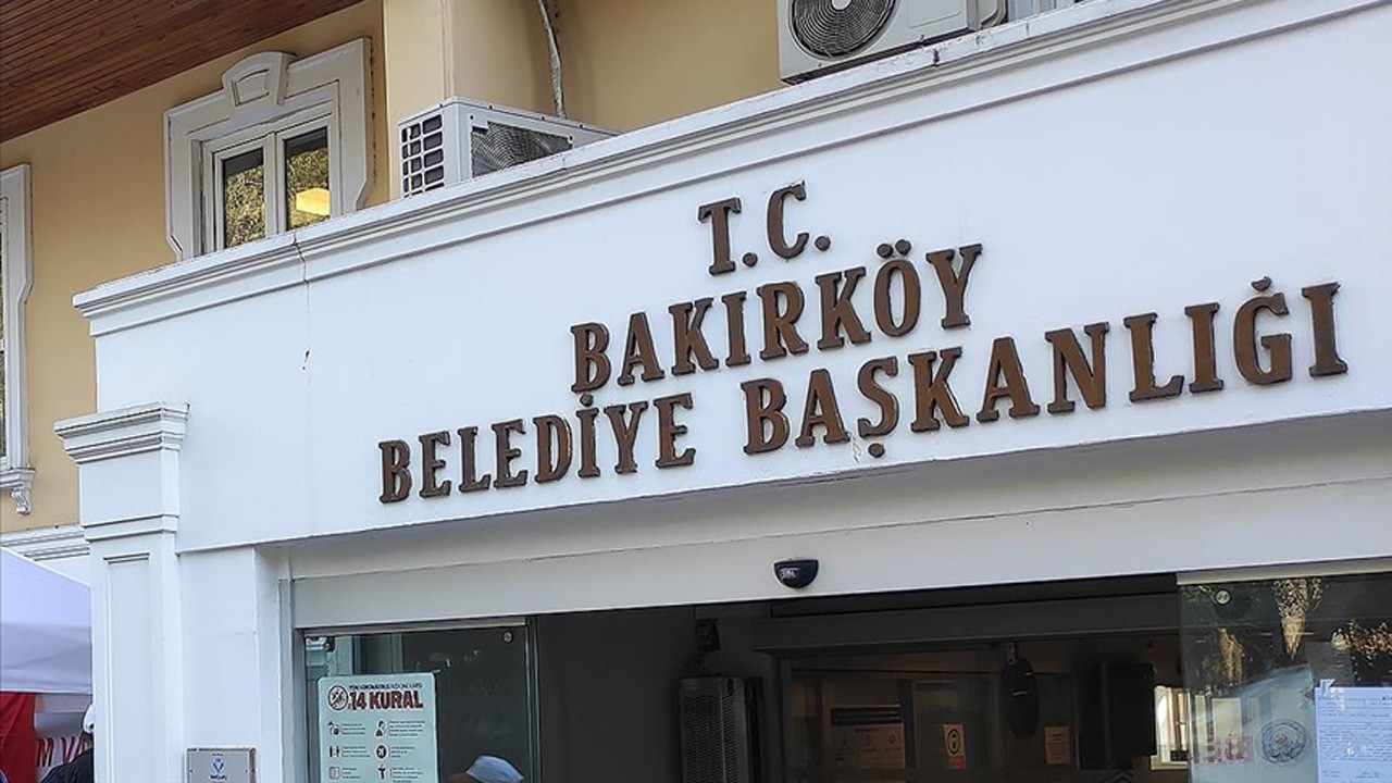Bakırköy Belediyesindeki işten çıkarmalar protesto edildi