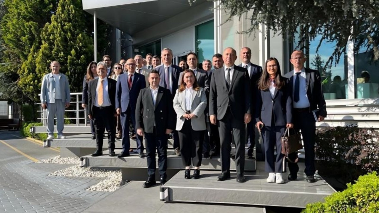 Serbest bölgeler tek çatı altında buluştu