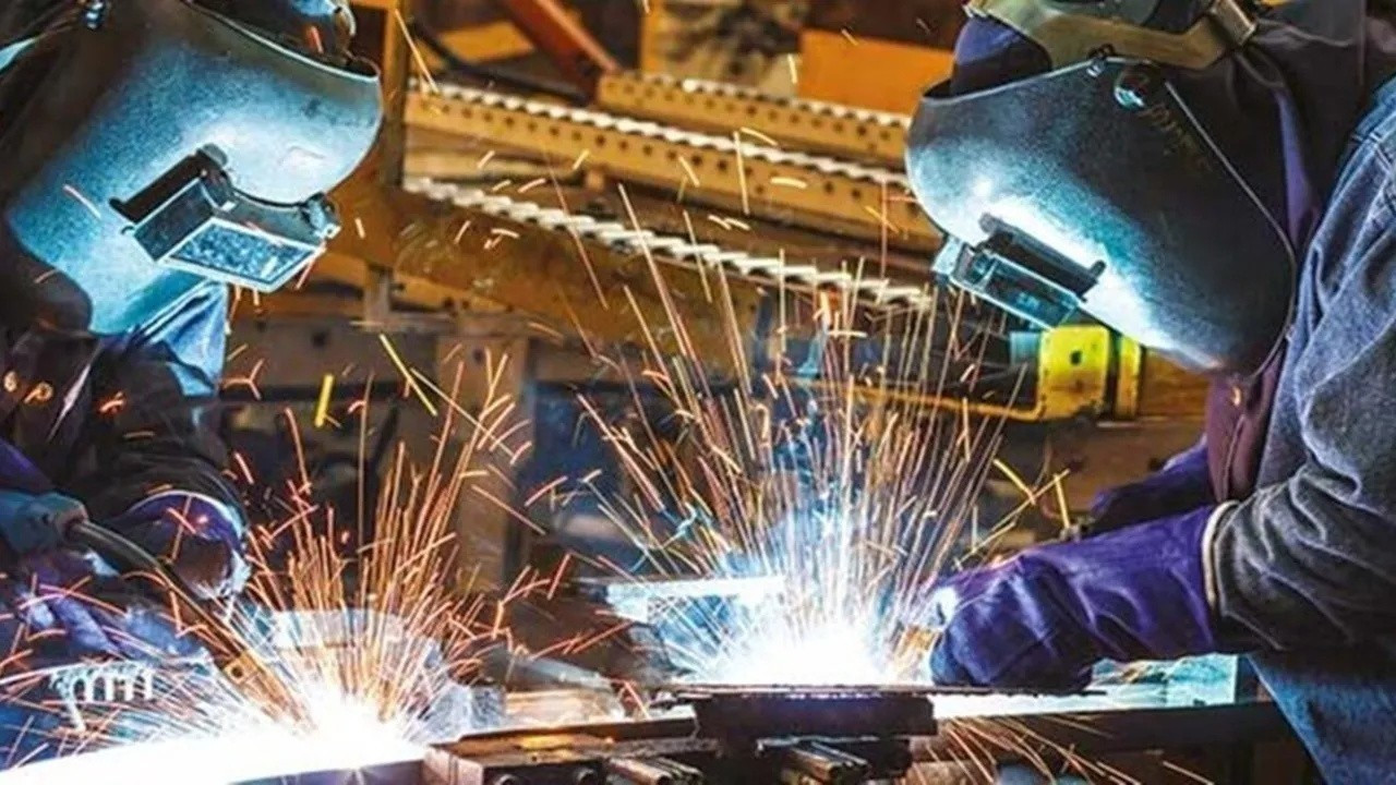 Euro Bölgesi'nde bileşik PMI geriledi