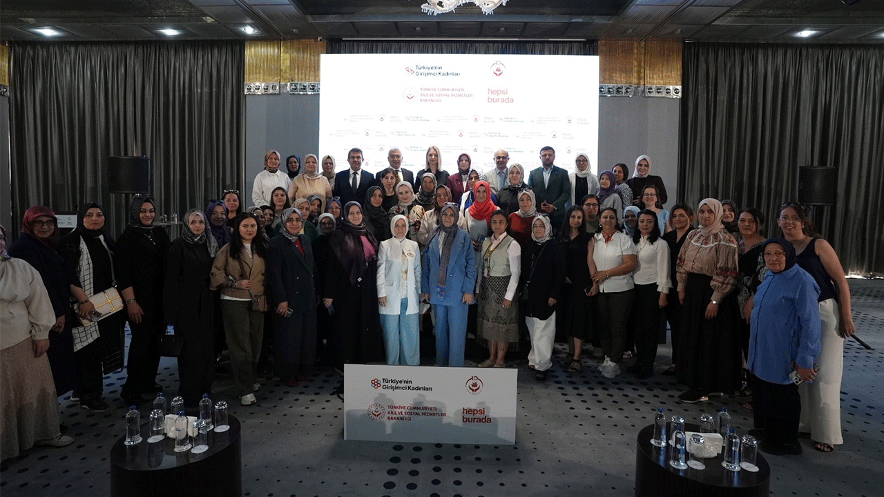 Aile ve Sosyal Hizmetler Bakanlığı ve Hepsiburada, Türkiye'nin girişimci kadınlarıyla Bursa'da buluştu