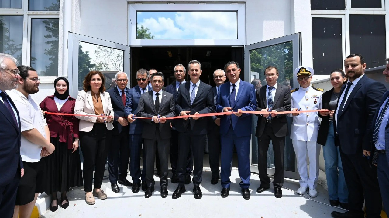 GTÜ’de Kuantum Bilim ve TRMOTOR Alt Sistemler Test Merkezi hizmete girdi
