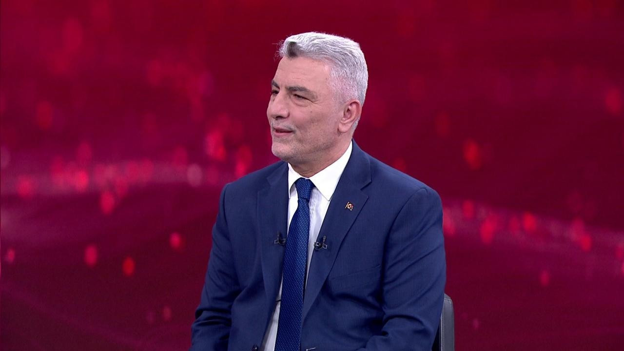 Bakan Bolat: Uzak Doğu'ya giden tekstil müşterileri Türkiye'ye dönmeye başladı