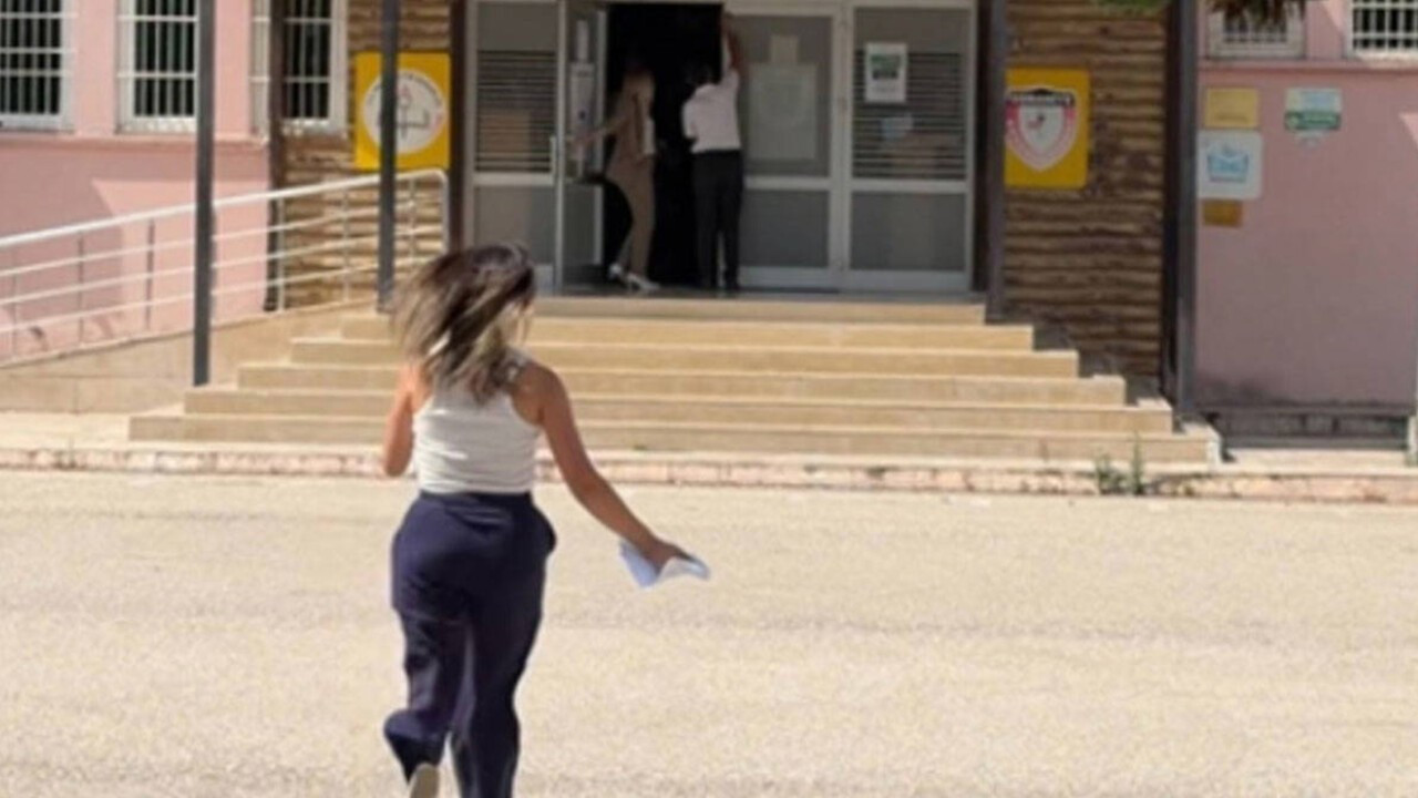 ÖSYM 6 maddeyle açıkladı: Sınava saniyelerle geç kalan adaylar neden sınava alınmıyor?