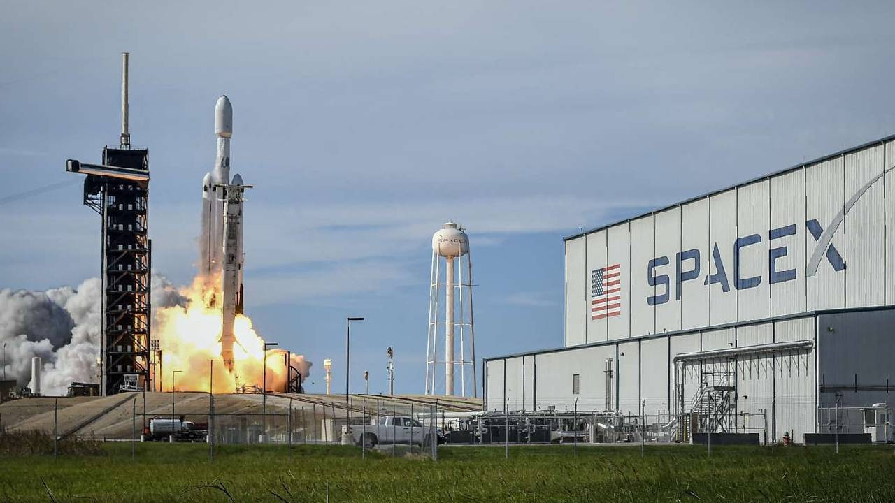 SpaceX, Nasdaq-100 endeksine katılacak