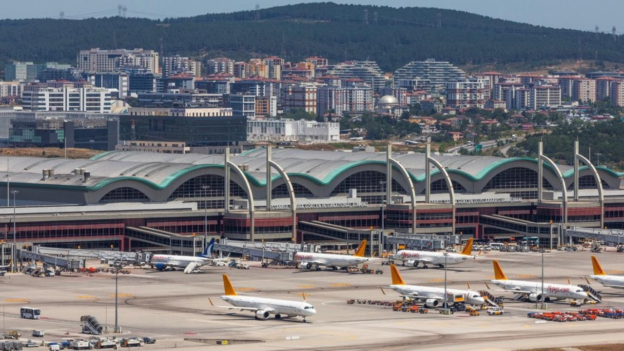 Sabiha Gökçen Havalimanı'nda 165 bin 473 yolcu ile tüm zamanların rekoru kırıldı