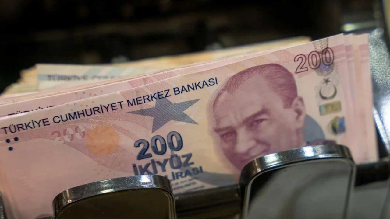 En kısa sürede işe yerleşen 10 meslek belli oldu; İşte aylık maaş kazançları