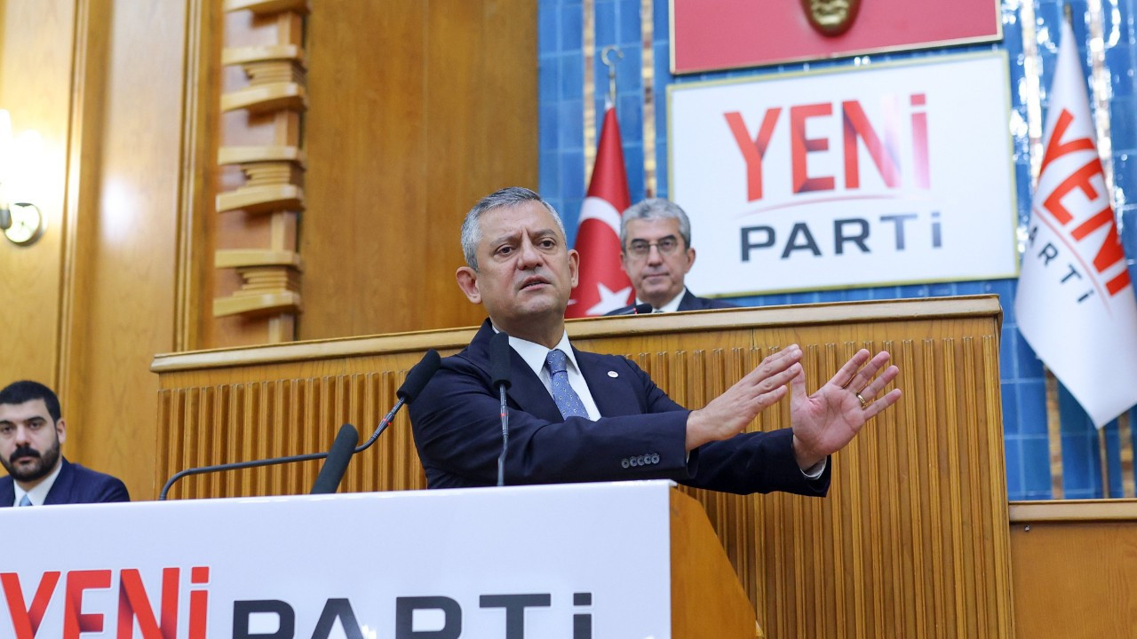 Hatay'da CHP'li üç merkez ilçe başkanı ve yönetimi partilerinden istifa edip YENİ Parti'ye geçti