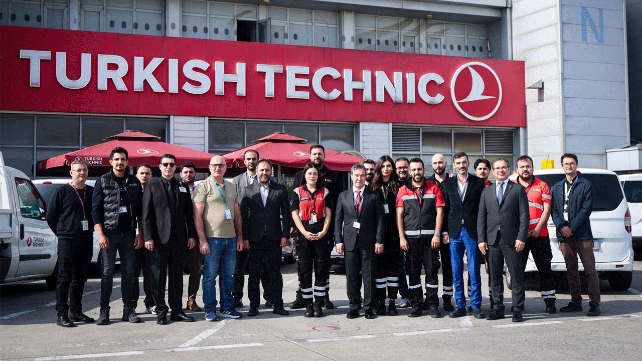 Ajet'ten başarılı yaz sezonu için Sabiha Gökçen çalışanlarına teşekkür ziyareti