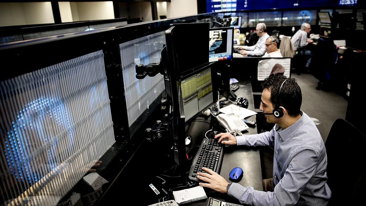 BIST 100 Haftayı Yüzde 5,16 Düşüşle 11.116,99 Puandan Tamamladı, Sanayi Endeksi Yüzde 8,47 Geriledi