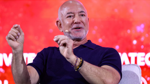 Amazon'un kurucusu Bezos: 'Yapay zeka insanların yerini almayacak'