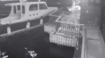 Üsküdar'da yolcu vapuru iş insamının yalısına çarptı
