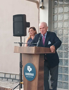 ‘Minyatürlerle Yaşar Kemal’in Bütün Kitapları’ sergisi sanatseverlerle buluştu - Resim : 2